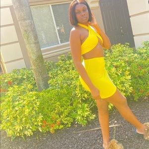 TWO PIECE SUN KISSED SET ONE SIDE FIT ALL !